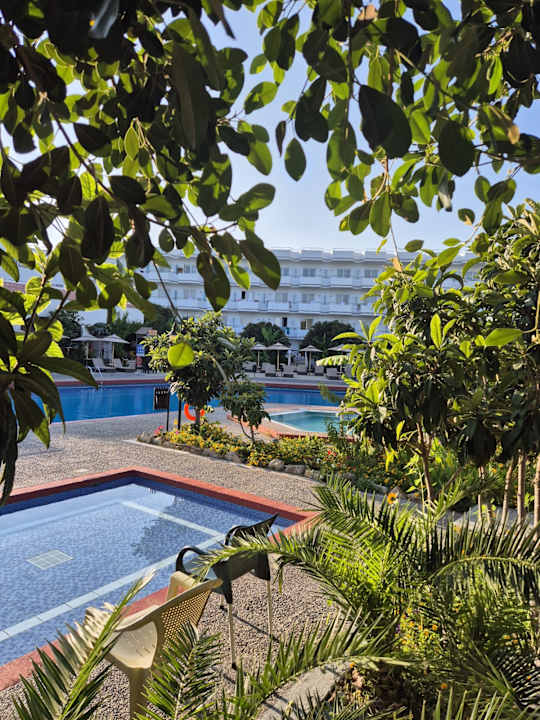 Pool Irene Palace Beach Resort Club alltoura