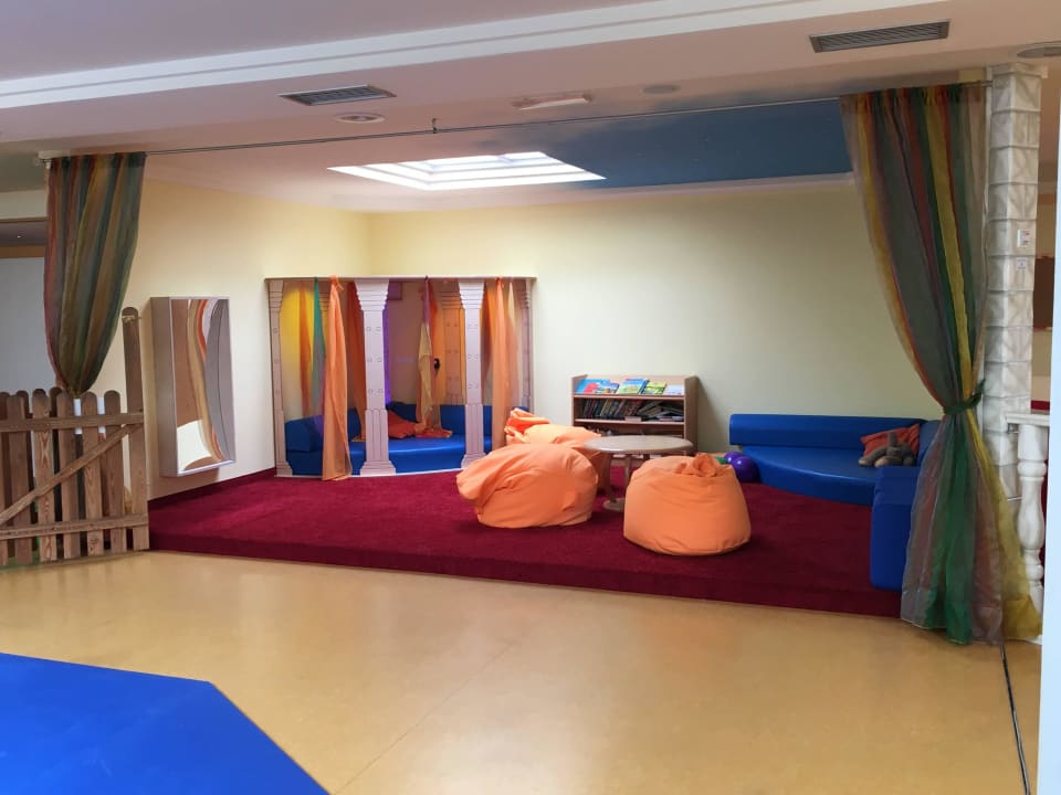 Kinderclub König Pipo TYROL family retreat