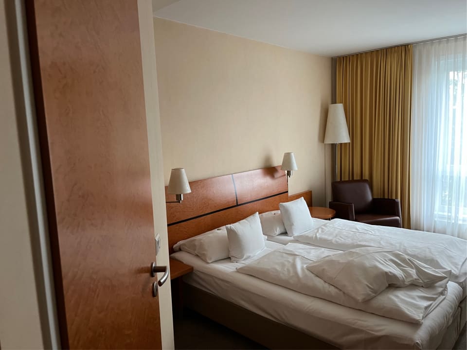 Zimmer Best Western Premier Airporthotel Fontane BERlin