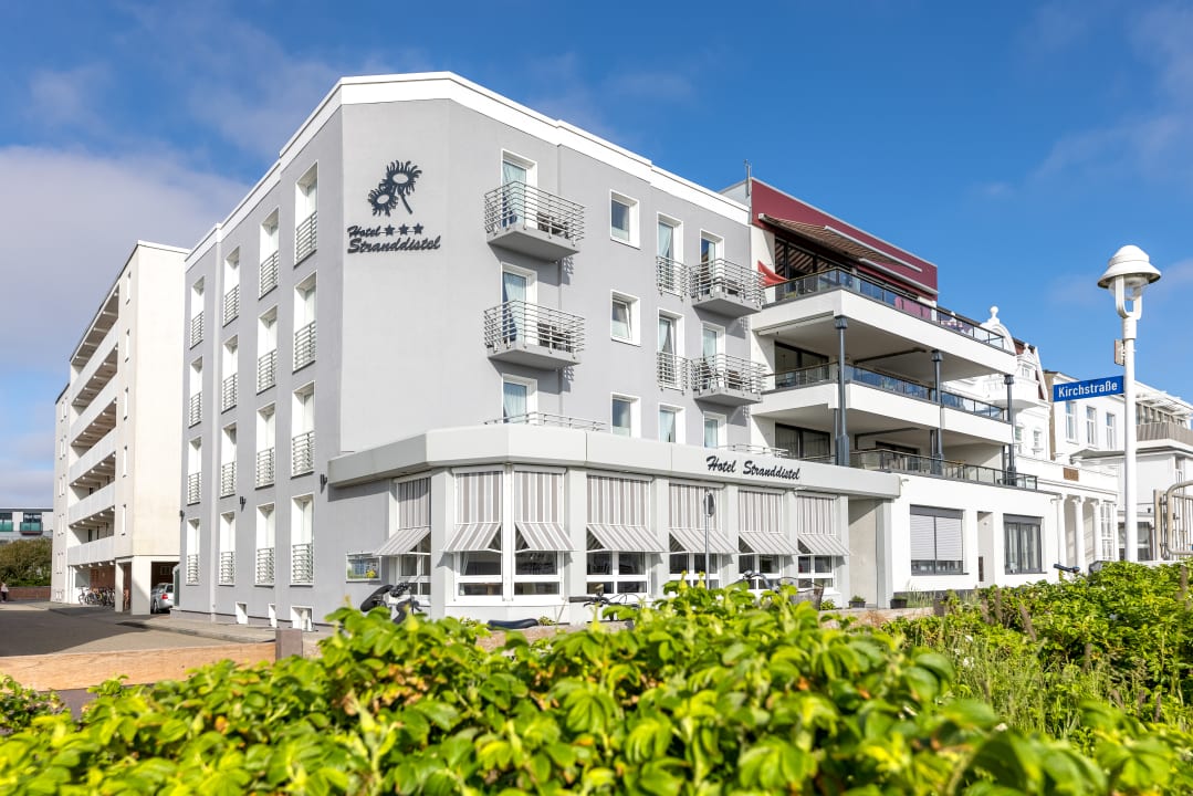 Außenansicht Hotel Stranddistel | Inselhäuser Norderney