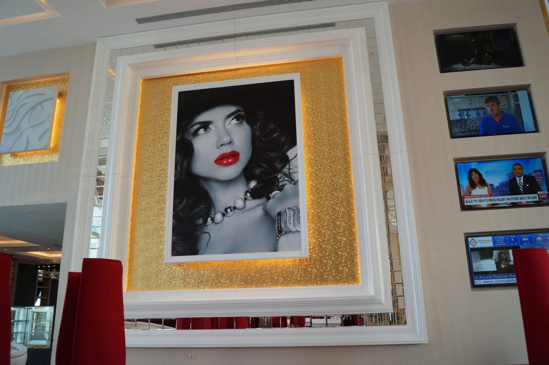 Toller Lobbybereich Azura Deluxe Resort & Spa Hotel