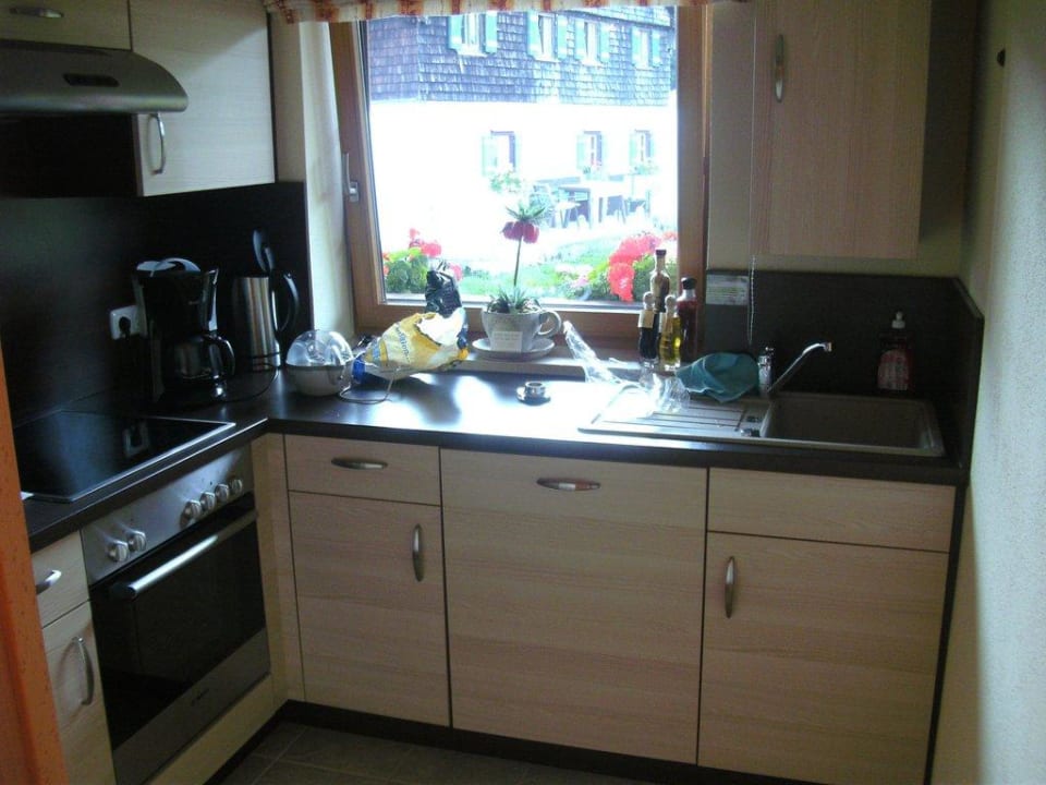 Die gut eingerichtete Küche Ferienwohnungen Gästehaus Lärcheck