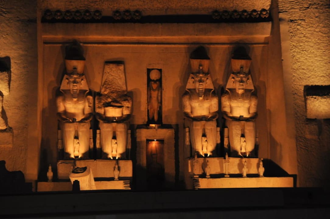 Ton und Licht Show Pickalbatros Alf Leila Wa Leila Resort - Neverland Hurghada