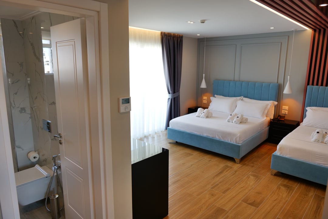 Zimmer Blue Water Hotel