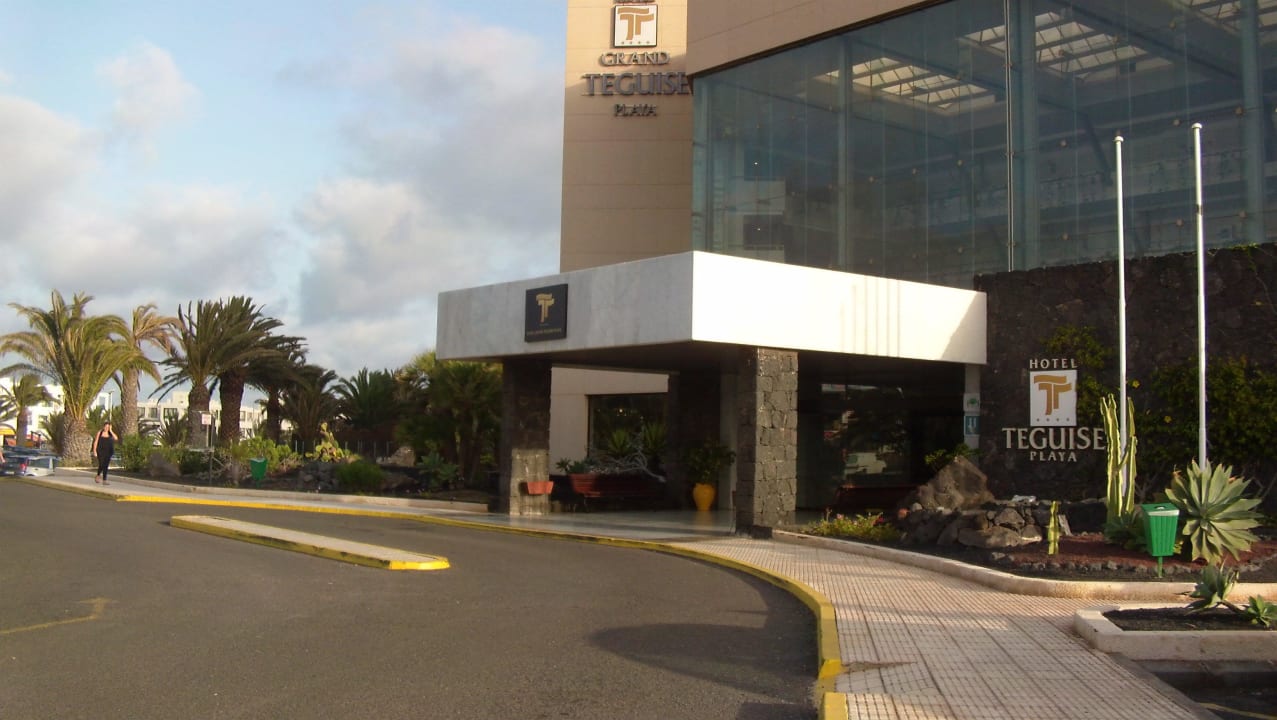 Hoteleingang Hotel Grand Teguise Playa