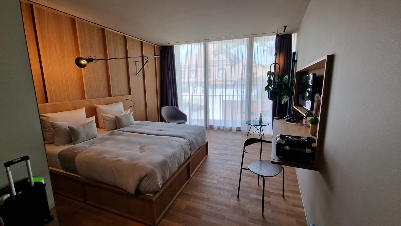 Zimmer La Maison Hotel