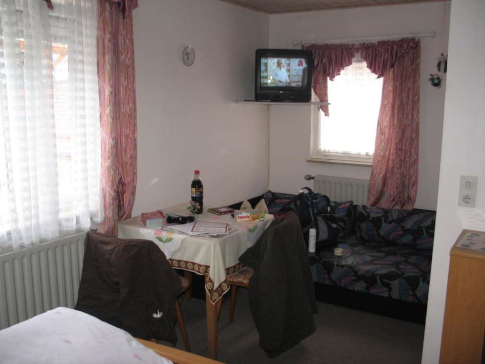 Viel Platz im Zimmer Pension Zur Fränkischen Schweiz
