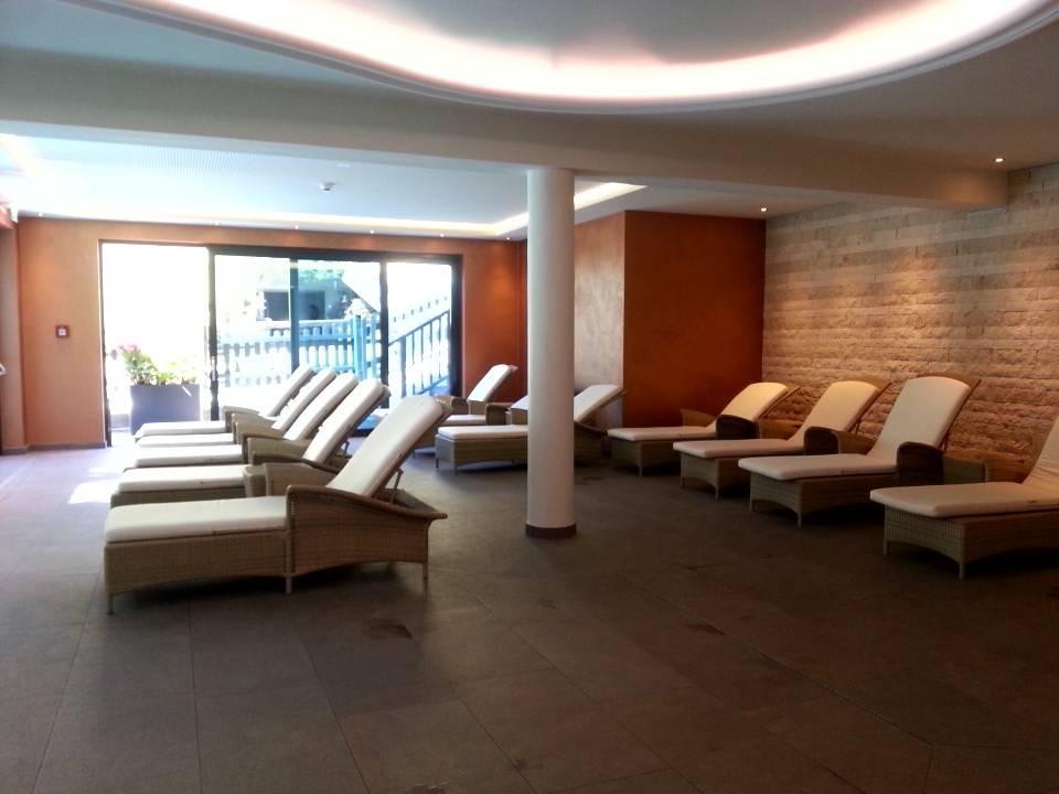 Die bequemen Liegestühle Hotel Kendler
