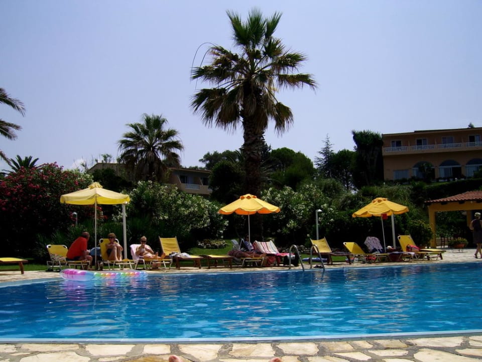 Pool Ibiscus Hotel Corfu