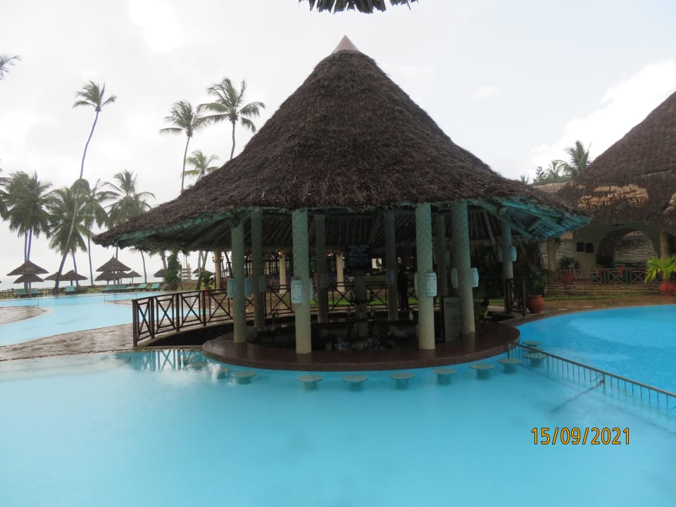 Gastro Neptune Paradise Beach Resort & Spa