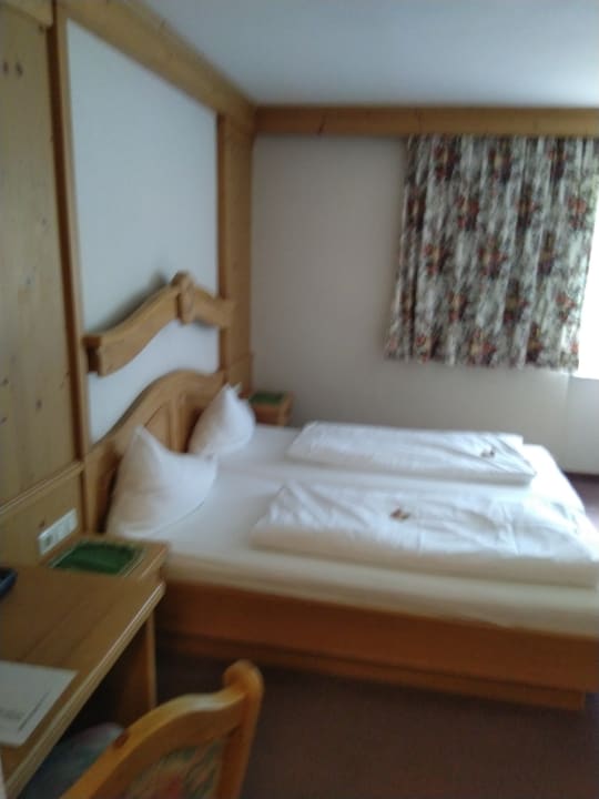 Zimmer Hotel Gasthof Schwarzer Adler