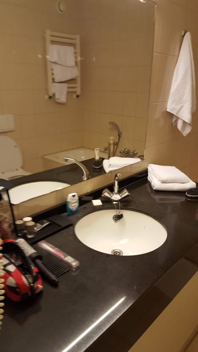 Das Bad Van der Valk Hotel A4 Schiphol