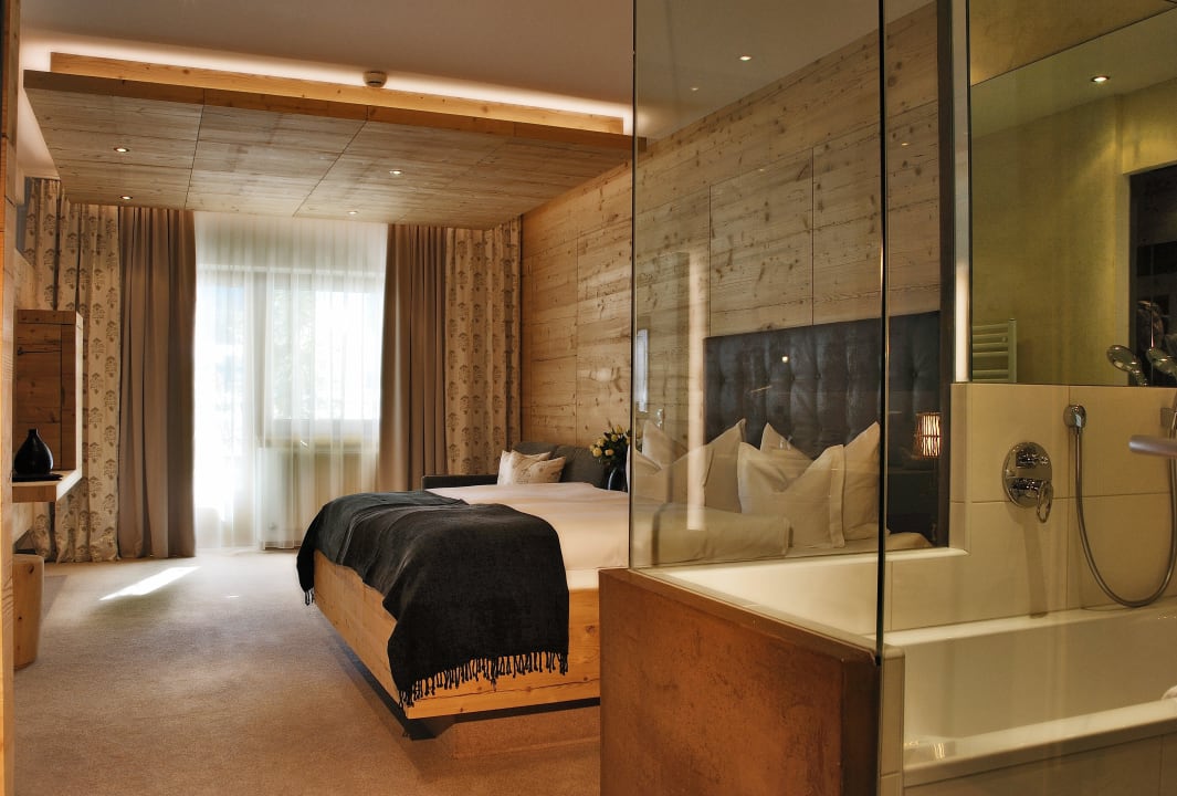 Zimmerbeispiel Hotel Almhof