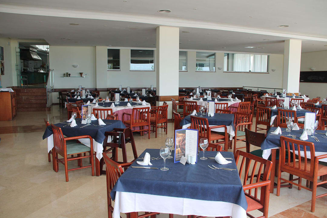 Unterer Speißeraum Aparthotel Fontanellas Playa