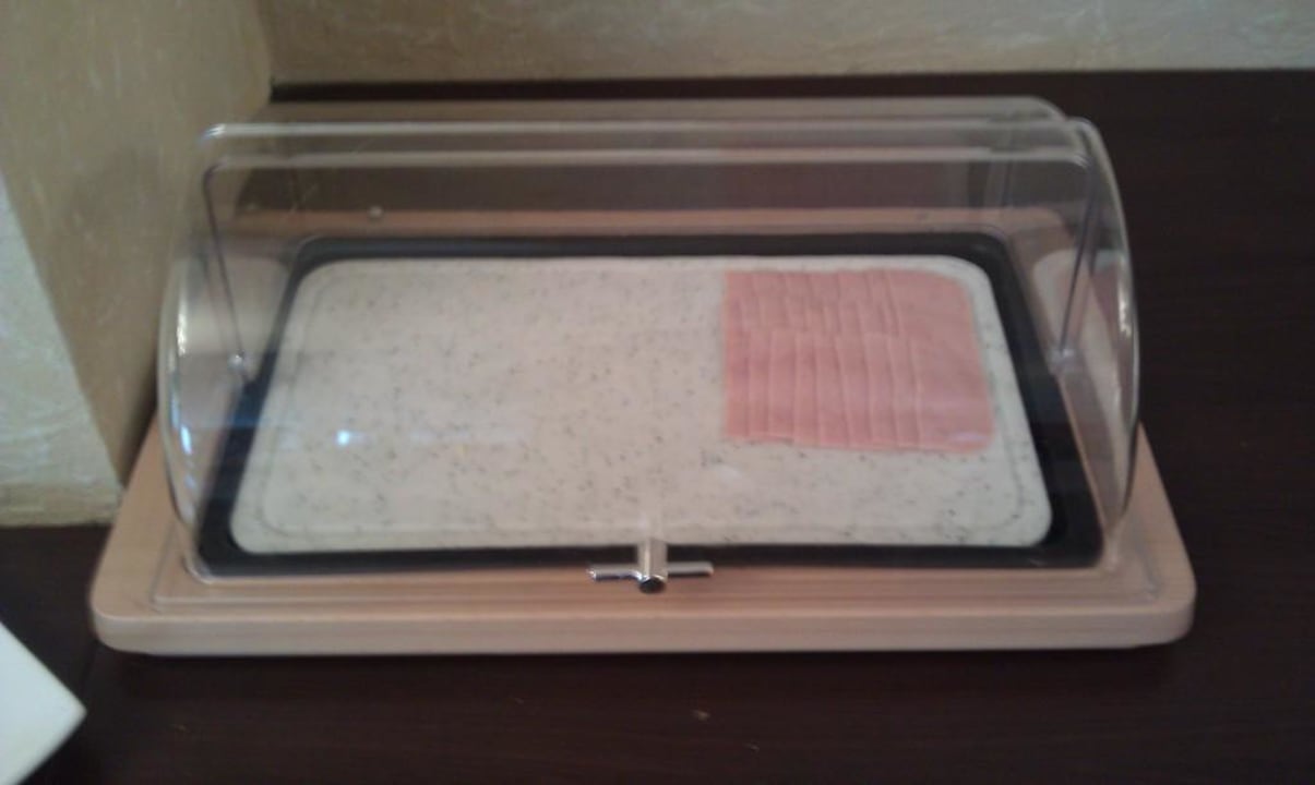 Bitte kein Stress am Buffet Hotel Lecco