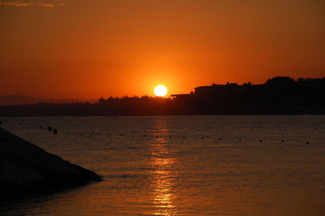 Sonnenuntergang Hane Family Resort