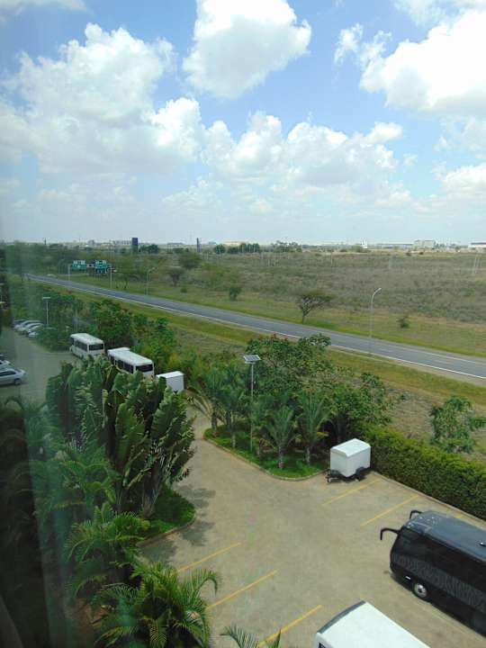 Ausblick Crowne Plaza Nairobi Airport