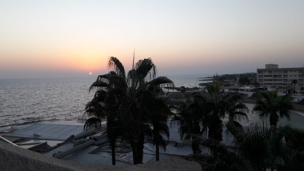 Zimmer Pernera Beach Hotel