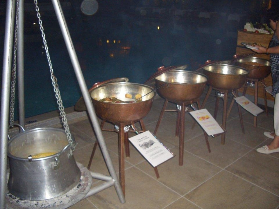 Lecker Essen Alaiye Resort & Spa