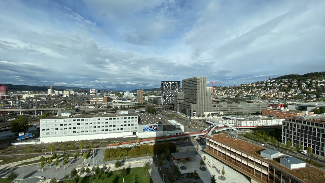 Ausblick Renaissance Zurich Tower Hotel