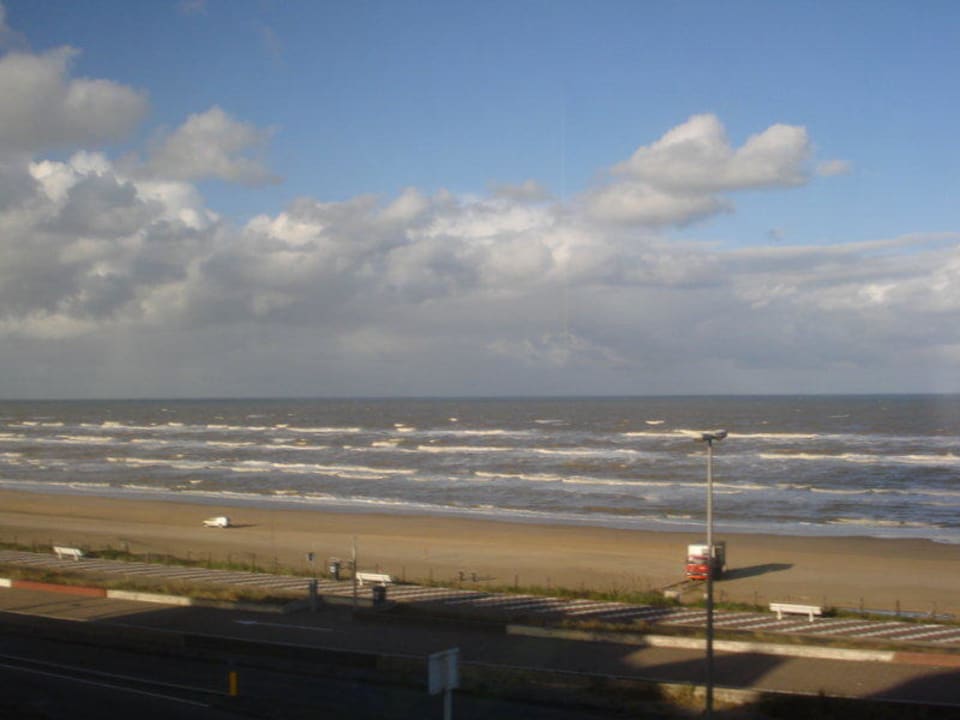Ausblick aus unserem Zimmer Hotel NH Zandvoort