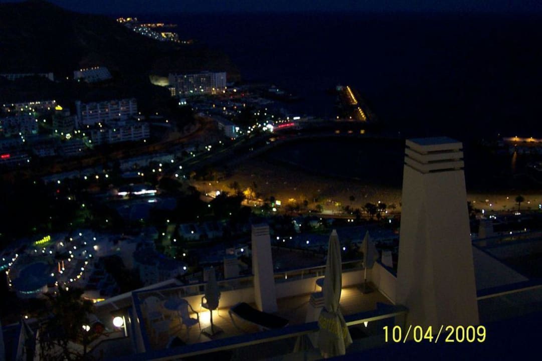 By Night Servatur Riosol