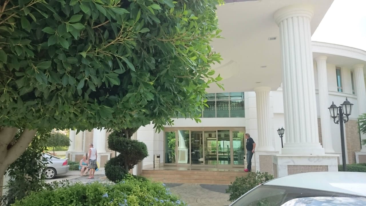 Eingangsbereich Alba Queen Hotel