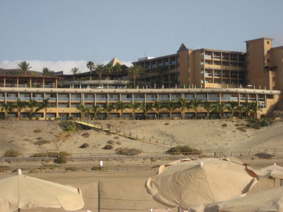 Hotelansicht vom Strand aus Iberostar Selection Fuerteventura Palace