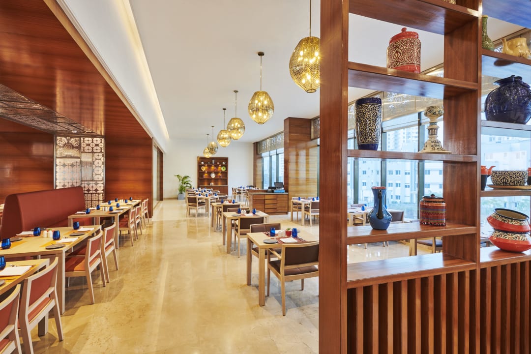 Gastro Hilton Garden Inn Lucknow