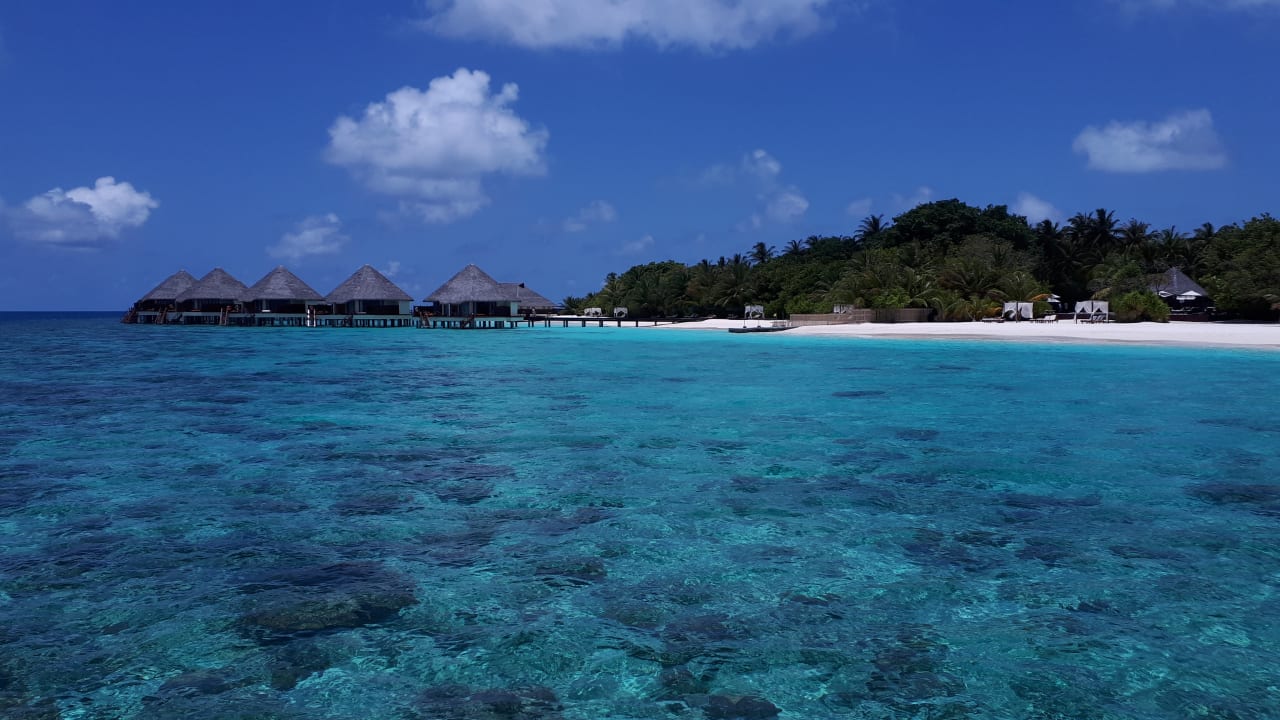 Strand Adaaran Select Meedhupparu Island Resort - Premium All Inclusive