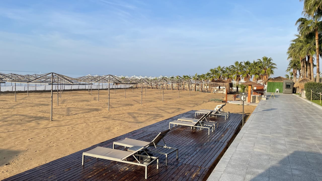 Strand Hotel Miramare Beach