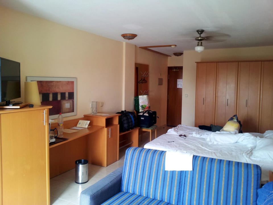 Gepflegt und geräumig, grosser TV-Flachbildschirm Bull Dorado Beach & Spa