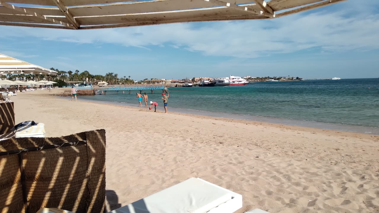 Strand Menaville Safaga