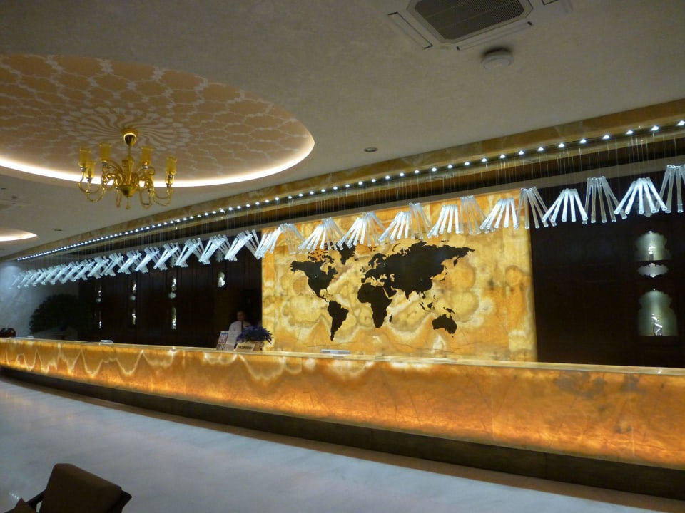 Rezeption Royal Taj Mahal Hotel