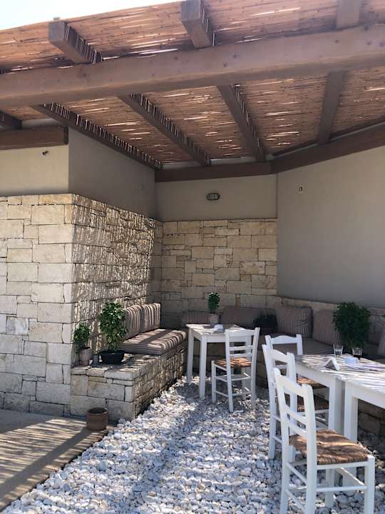 Gartenanlage Anissa Beach & Village