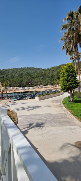 Strand Green Bay Resort & Spa