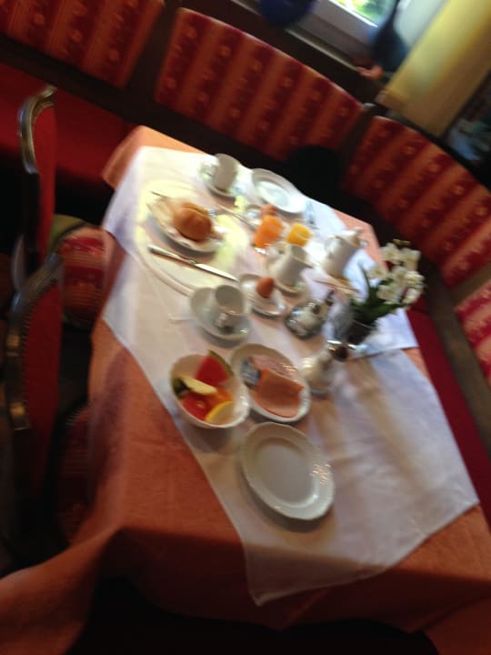 Frühstück Hotel Garni Regina