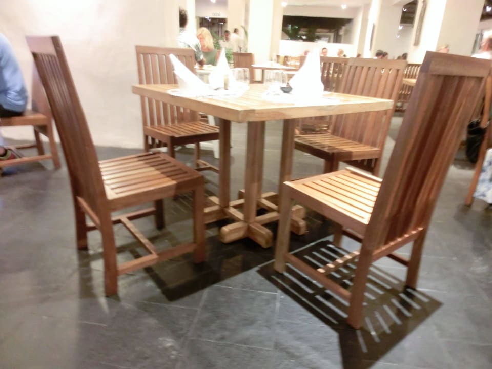 Nüchtern u. schlicht gestaltet u.  Solana Beach Mauritius