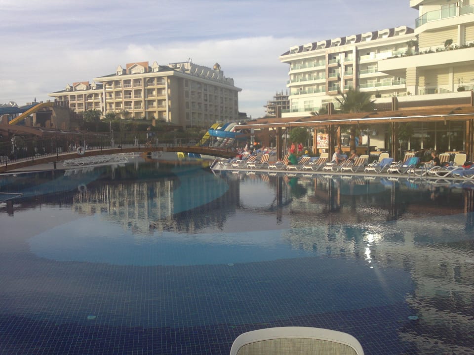 Schöne Poolanlage Adalya Ocean Deluxe