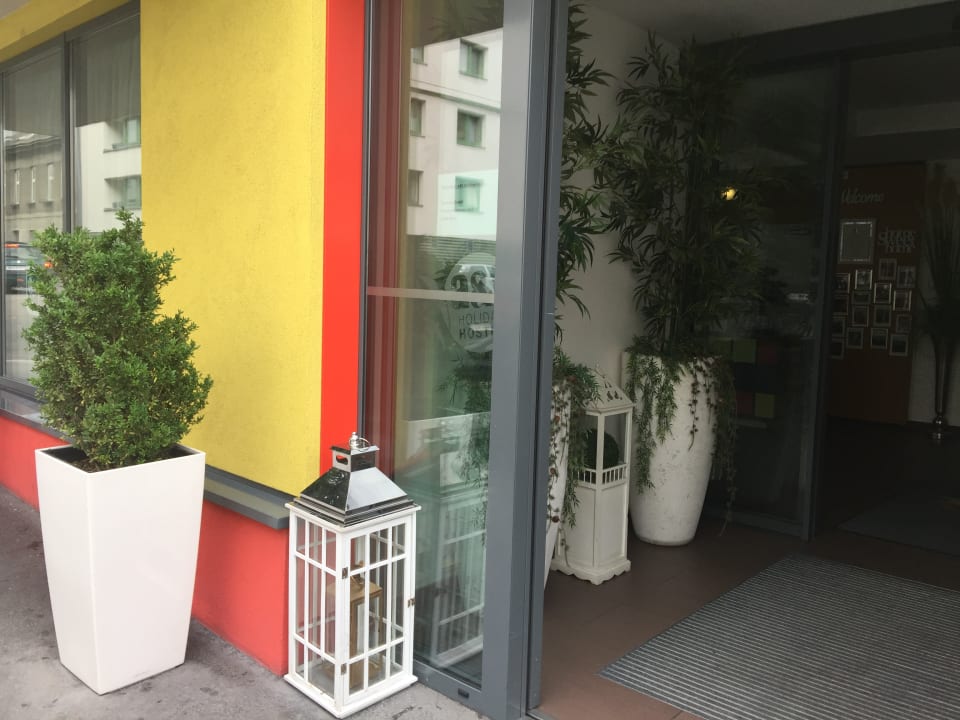 Sonstiges A&T Hostel