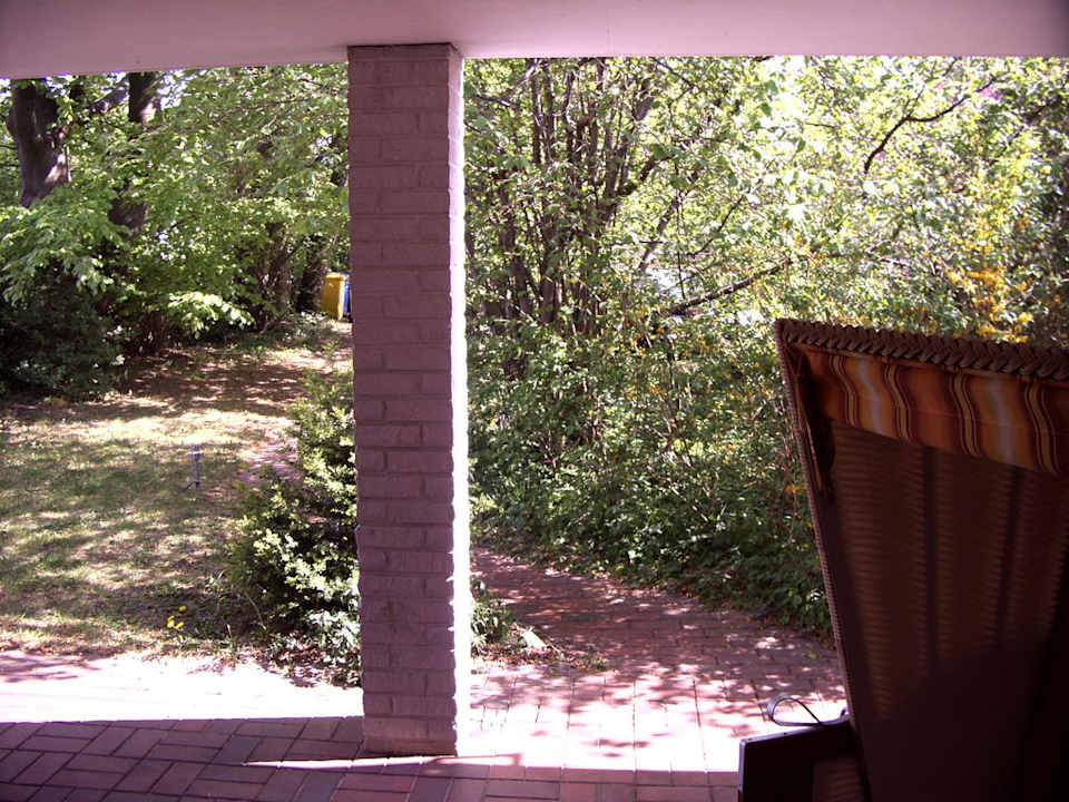 Viele Sträucher im Bild Ferienwohnung Villa Romantica