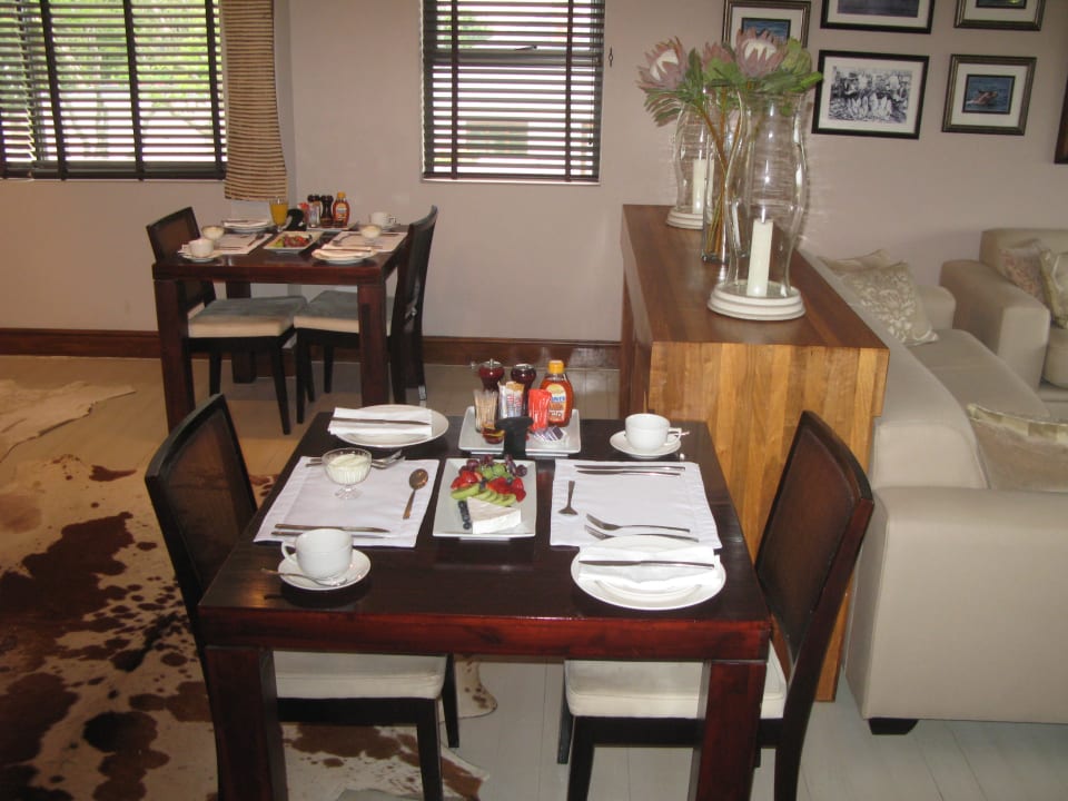 Gastro Whale Away Guest House