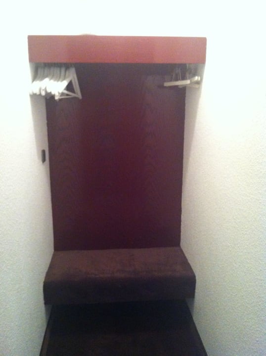 Kleiderhaken (Schrank) Doppelzimmer Hotel Senator by Centro Comfort