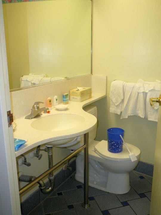 Badezimmer Hotel Aston Waikiki Circle