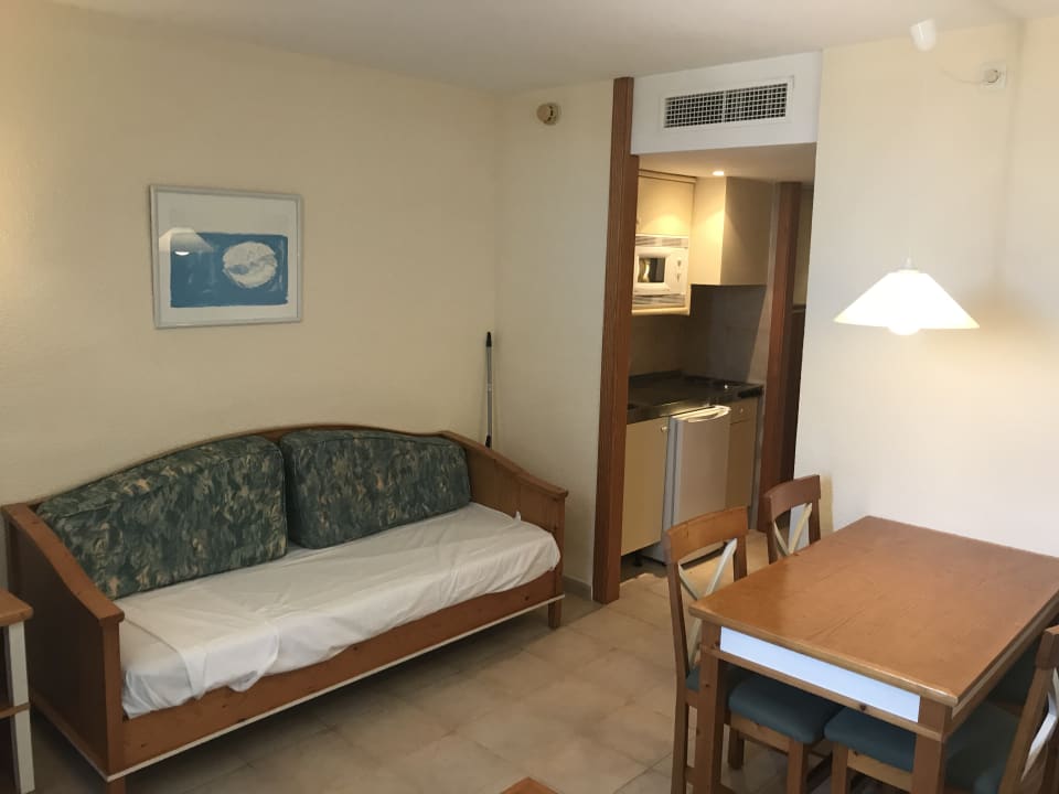 Zimmer Protur Floriana Resort Aparthotel