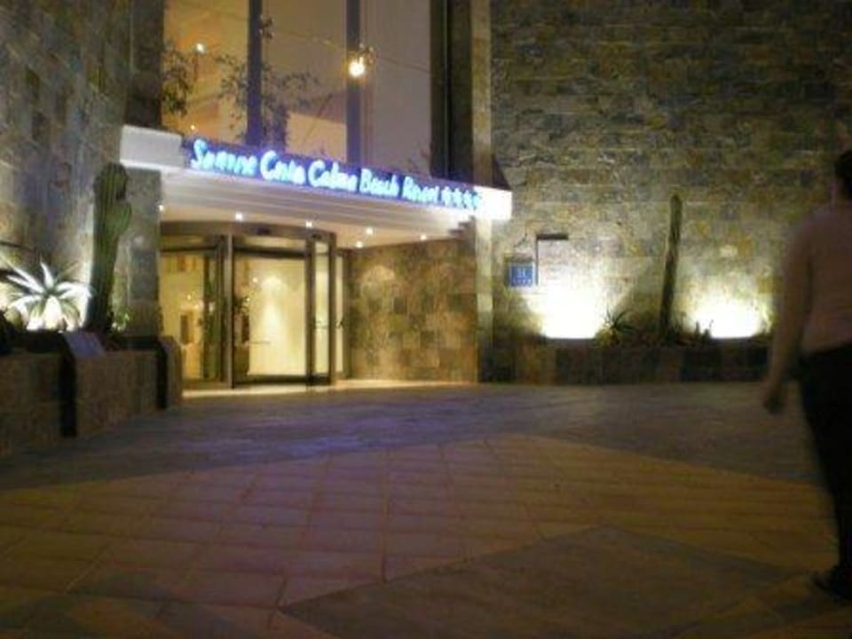 Eingang abends SBH Costa Calma Beach Resort