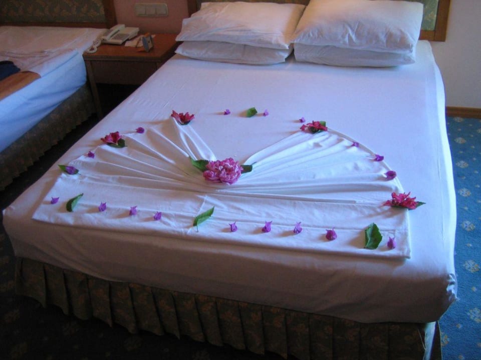 Miramare Queen Miramare Queen Hotel