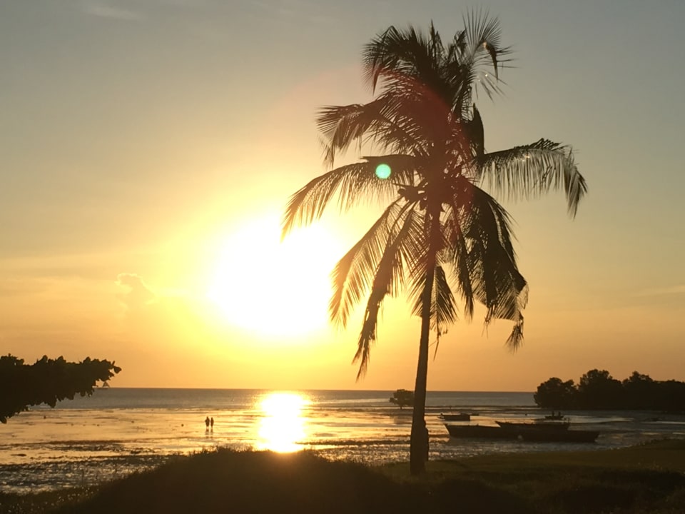 Strand Sea Cliff Resort & Spa