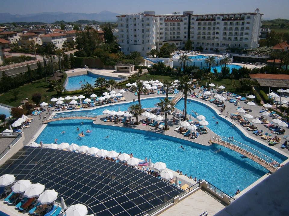 Pool Side Mare Resort & Spa