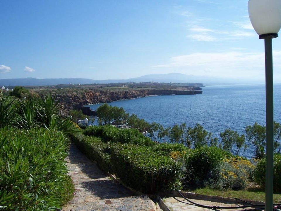 Weg zum Strand Iberostar Waves Creta Panorama & Mare